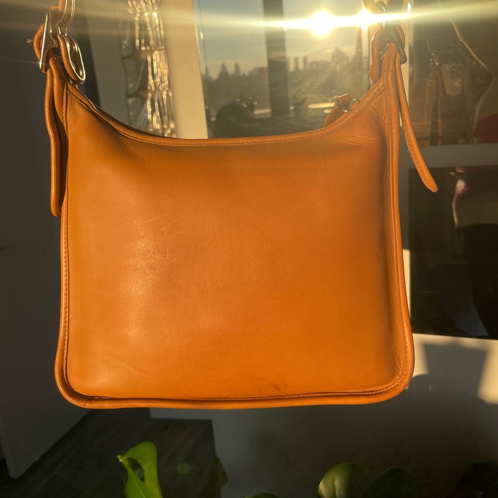 Coach Vintage Tan Legacy Shoulder Zip Bag Adjustable Strap Purse - Picture 5 of 14